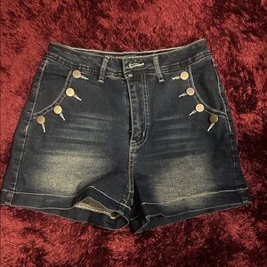 💯 The perfect blue!!! Super cute shorts! Love all of the buttons!!!